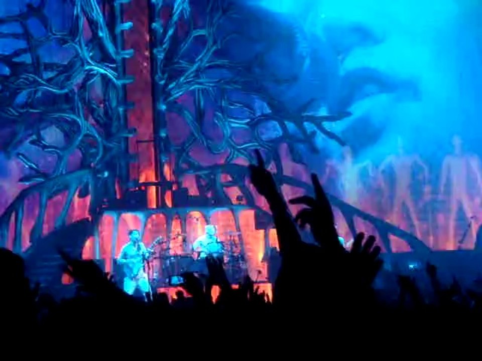 Biff Clyro - Mountains