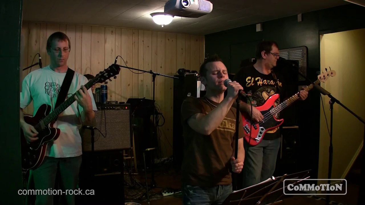 CoMMoTIoN plays CCR  Wish I Could Hideaway