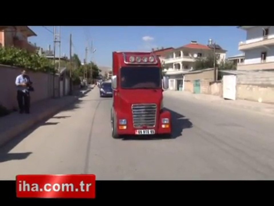 Hurda Murat 131'den Tır Yapan Servis Şöförü