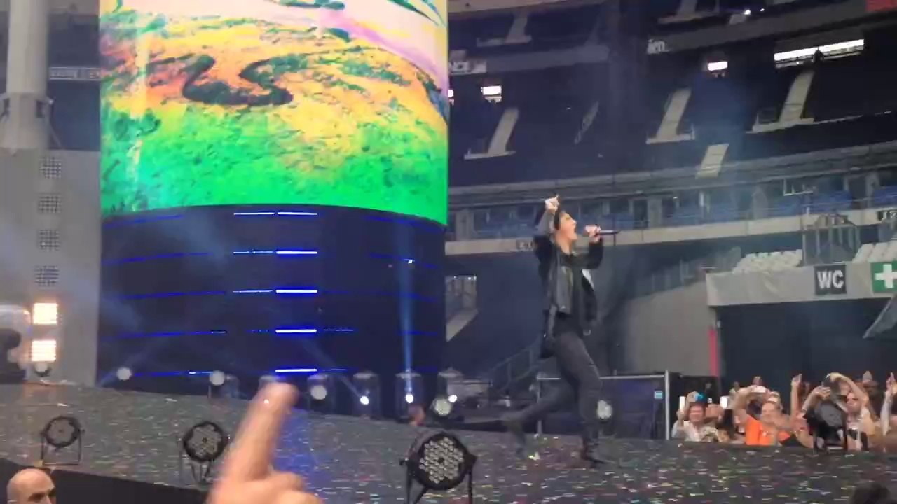 Indochine au Stade de France, 27 juin 2014 (extraits)