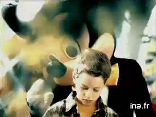 PUB (1999) Disneyland Paris, Rien que d'y penser, ça fait rêver (8)