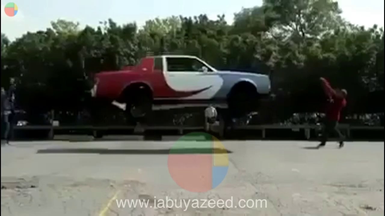 سياره تقفز عن الحبل ،، نفس اللعبه الشهيره :)