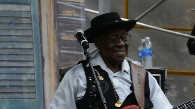 Chicago Blues Festival on 6-15-14 @ 4:02 PM