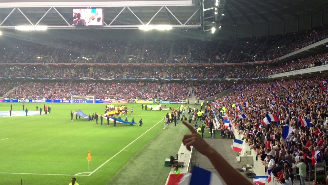 Hymne de l' équipe de France à Lille !!!