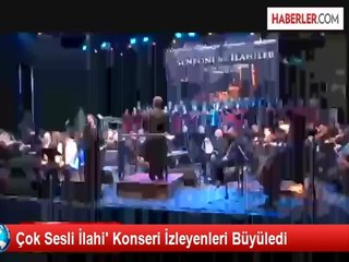Çok Sesli İlahi Konseri İzleyenleri Büyüledi