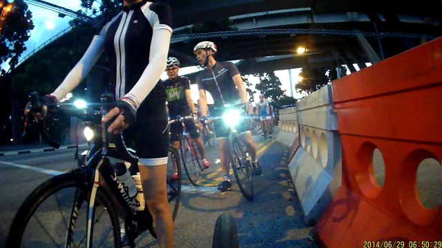 2906 Sun ride Kmac 0630 roll out