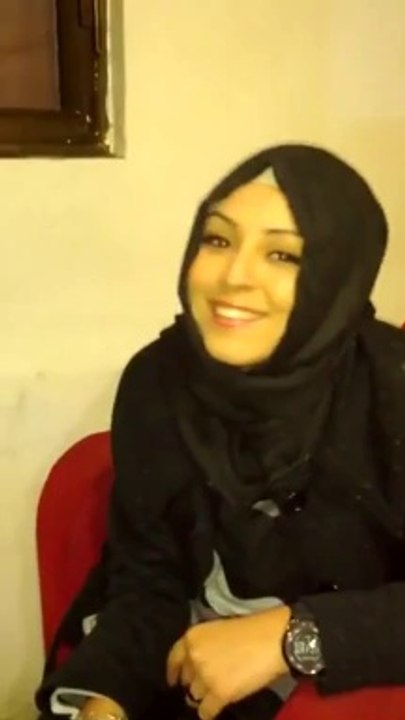 Sevdana gönül verdim düşürdü beni ellere