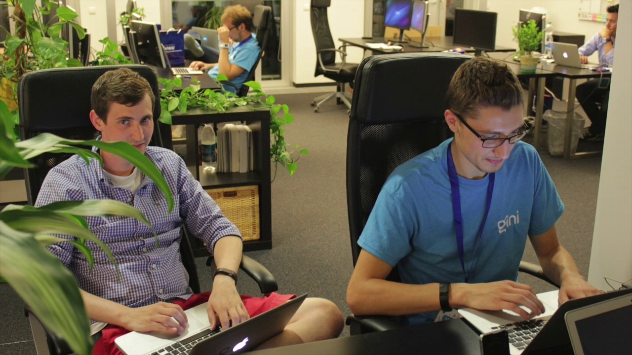 Paperless Revolution Hackathon @ Gini