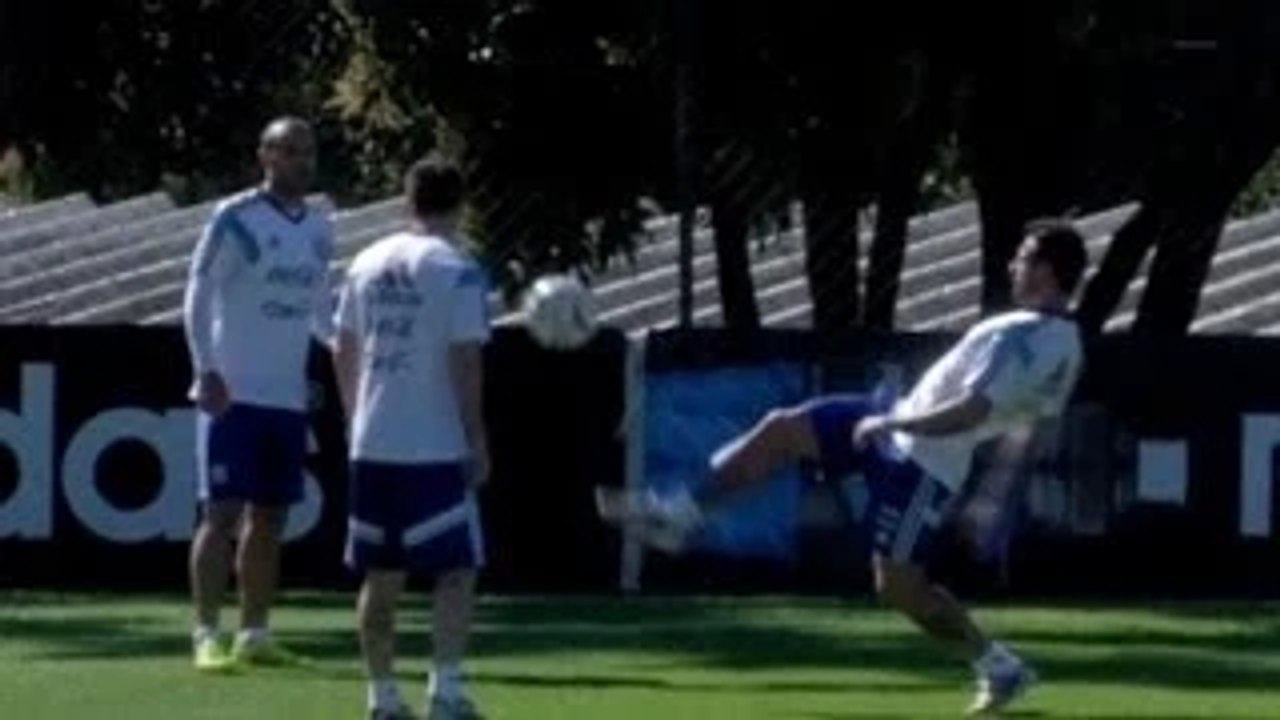 World Cup 2014 - Messi Leads Game Of Two Touch Keepy Ups In Argentina Training