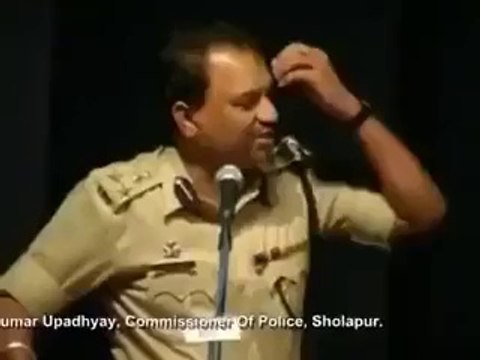 A Hindu Police Officer Praising Hazrat Muhammad (PBUH)