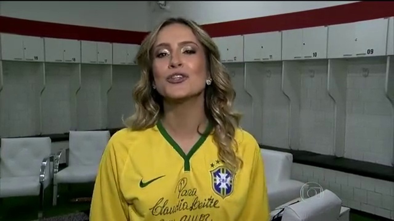 Jogador da Suíça  pede We Are One e Claudia Leitte canta no Fantástico // MUNDOLEITTE.COM