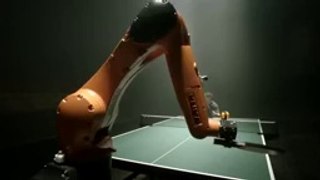 Juara Dunia Tenis Meja Kerepotan Melawan Robot