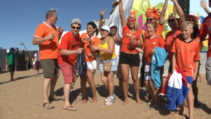 8e finale - Après la souffrance, les fans Oranje jubilent !