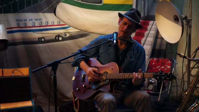 Concert de Rob Armus le 29 juin 2014 à Paris (chanson 3 sur 18)