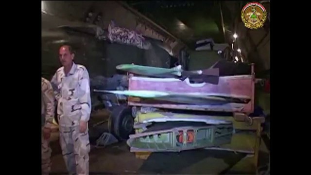 ISIL declares 'caliphate' as Iraq presses counter-offensive