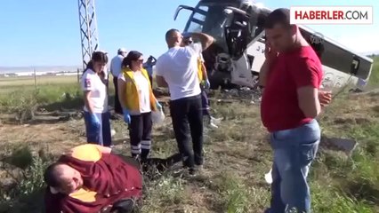 Trafik kazası: 1 ölü, 28 yaralı (2) -