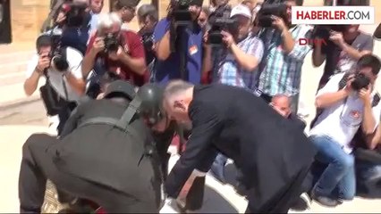 Ekmeleddin İhsanoğlu Anıtkabir'i Ziyaret Etti