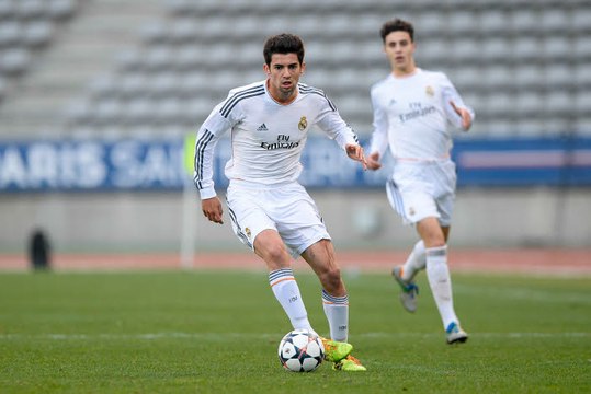 Enzo Zidane régale avec une roulette digne de son père !