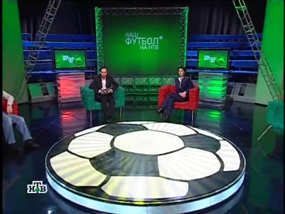 Самая первая заставка программы 'Наш футбол на НТВ' (НТВ, март 2007)