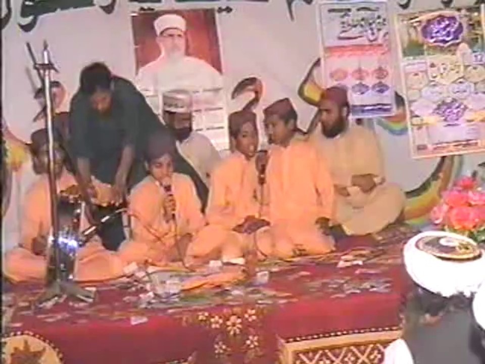 Urdu Naat_ Aap Sa Dono Jahan Me Nazar Aya Hi Nahi By Shakeel Brothers
