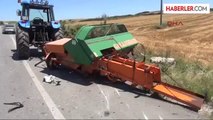 Edirne Hamzabeyli Sınırkapısı Yolu Üzerinde Otomobilin Traktörle Çarpışması Sonucu Meydana Gelen...