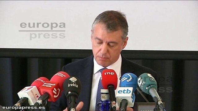 Urkullu exige a ETA que no demore su desarme