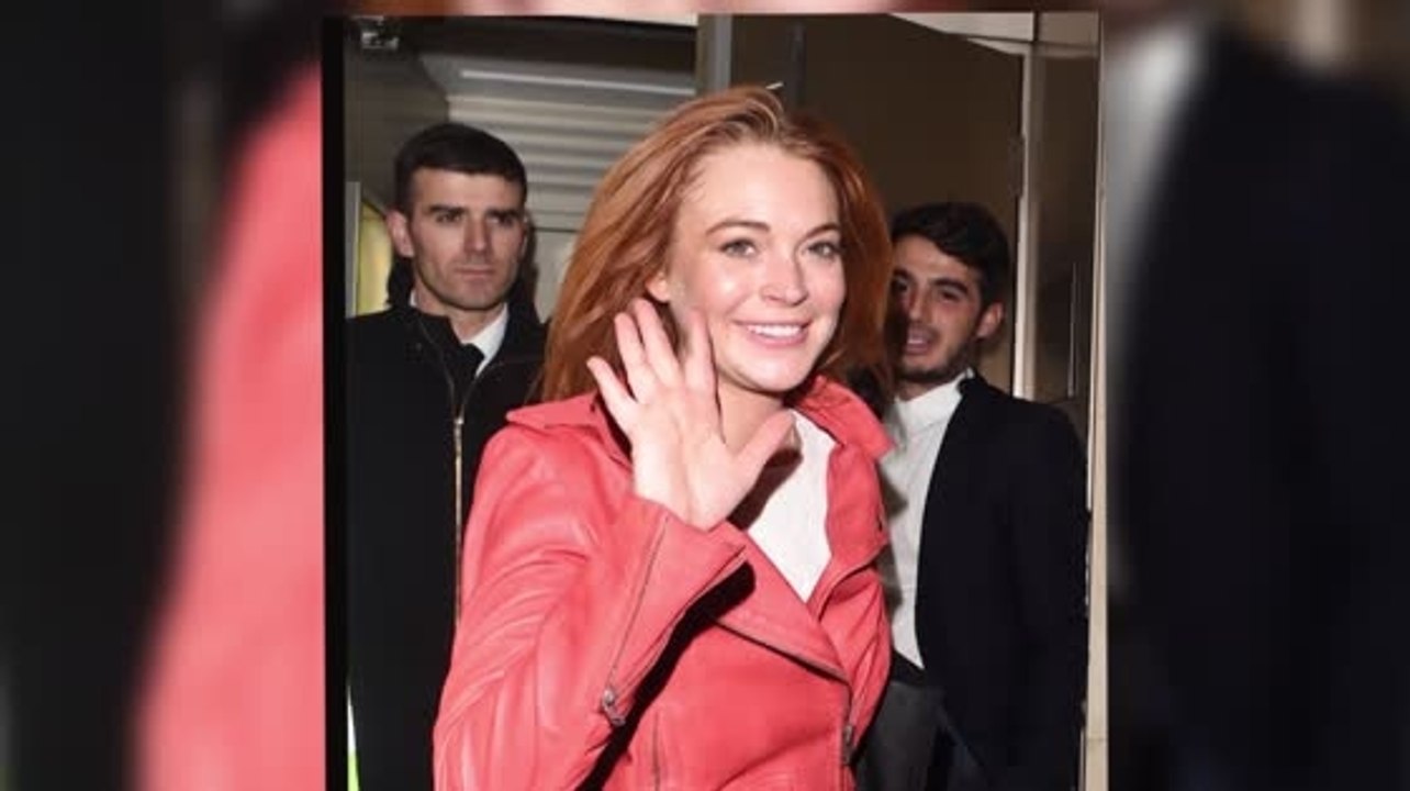 Lindsay Lohan legt in London auf und P Diddy unterstützt sie vor Ort