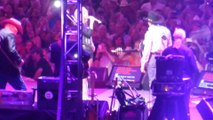 George Strait/Miranda Lambert - How 'Bout Them Cowgirls (Live in Arlington - 2014) HQ