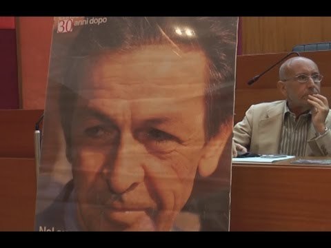 Napoli - Una piazza intitolata a Enrico Berlinguer -1- (02.07.14)