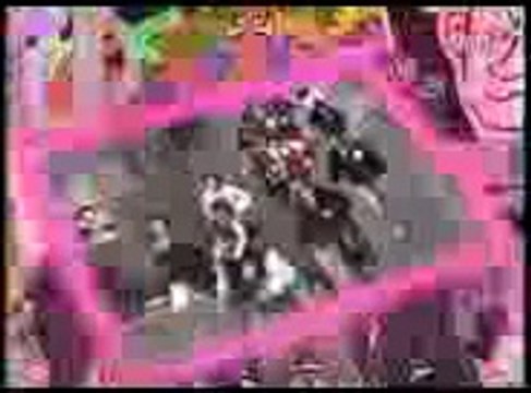 Funny japanese candid camera prank ～100 people lie down all at once suddenly～