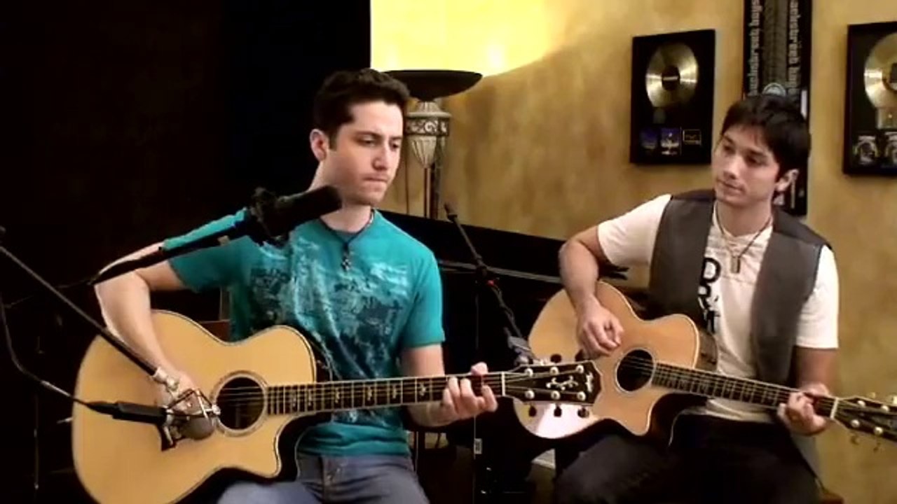 Coldplay - Yellow (Boyce Avenue)