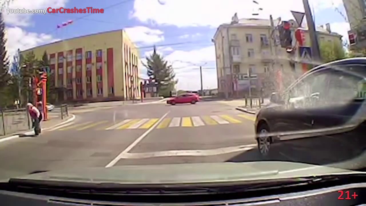 Car Crashes Time 17