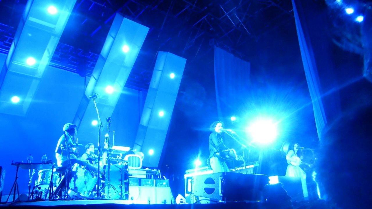 Jack White - You've Got Her in Your Pocket (Live in Houston - 2014) HQ #FPSF
