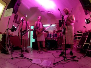 2 Les Pink Lady chez Pizza Tony