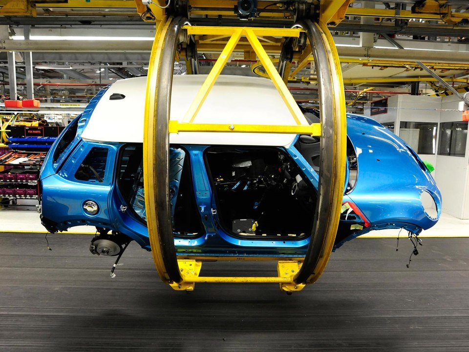 La Mini 5 portes arrive en production