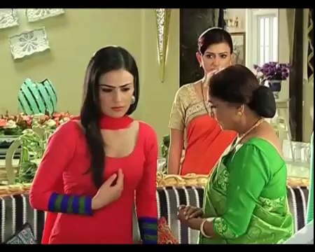 Meri Aashiqui Tum Se Hi - Baa scolds Ishaani