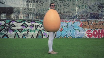 ALL EYES ON EGG feat. Saxy Si (An egg causes trouble)
