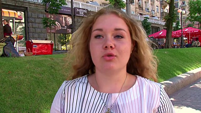 Ukrainians react after Kiev resumes attack on rebels