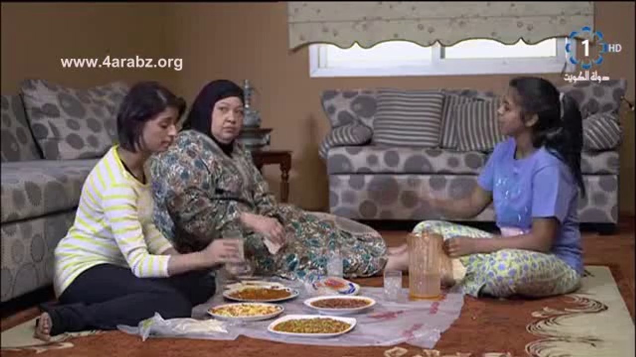 مسلسل غريب بين اهله - الحلقة 2