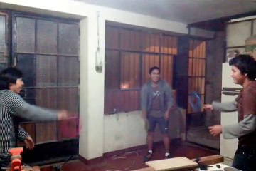 supuestamente haciendo tesis