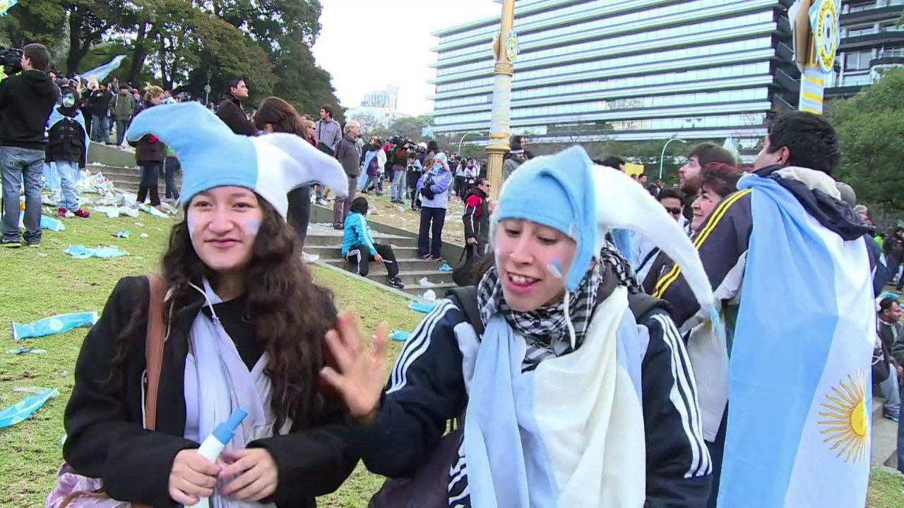 World Cup: Argentina celebrates quarters qualification