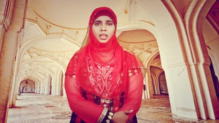 Erum Usman - Ye Kis Ne Pukara Mohammad Mohammad