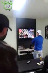 Gol Sevincini Abartmak