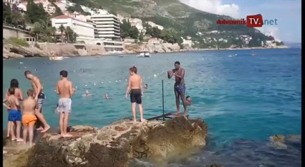 Blake Griffin, Clipper's player Holidays...