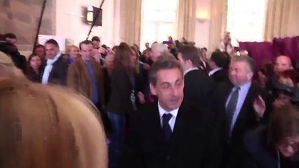 الرئيس الفرنسي السابق ساركوزي أوقف خصوصا بتهمة الفساد