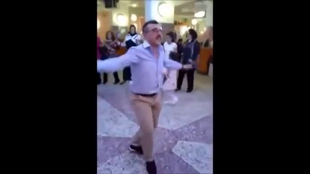 Düğünde Kendinden Geçen Dayı