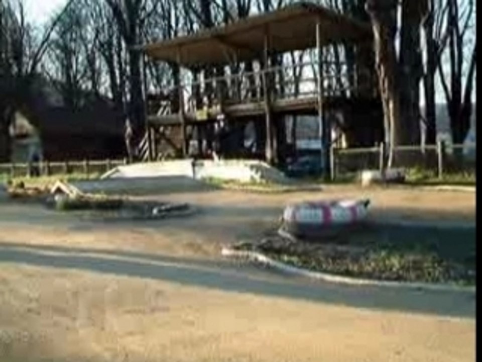 Truggy x1-crt modelisme 1:8