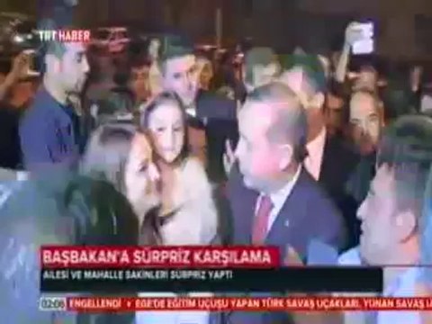 Başbakan Erdoğan Evine Giderken Halkın Sevgisi İle Karşılandı - Keçiören Belediye Başkanı Mustafa AK