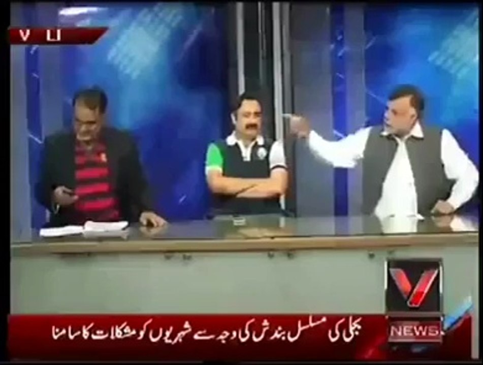 Real Fight Between Ibrahim Mughal and PMLN'S Mian Marghoob in a Live Show