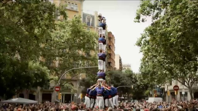 TV3 - Divendres, 23.05, al 33 - Castells a la cruïlla, a Quarts de nou